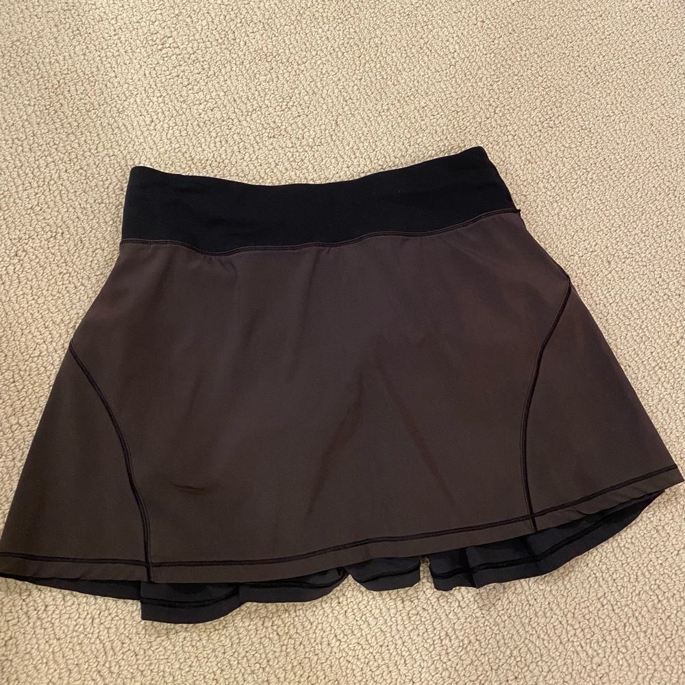 Lululemon black tennis skirt 4